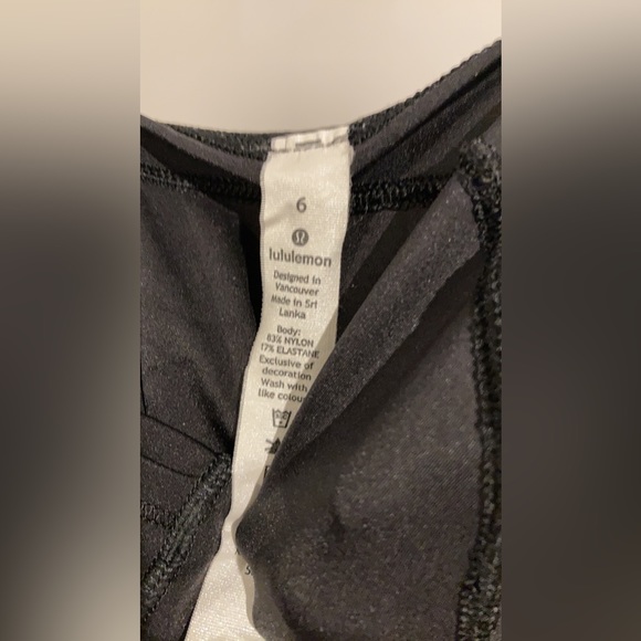 Lululemon Fast and Free 19 inch - Picture 5 of 5